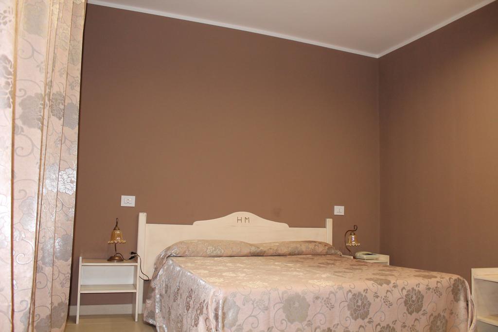 Hotel Mediterraneo روشيلا لونيكا المظهر الخارجي الصورة